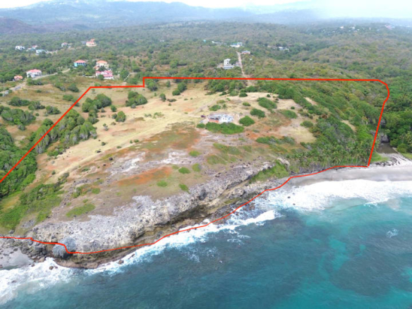 Canelles Beachfront Land