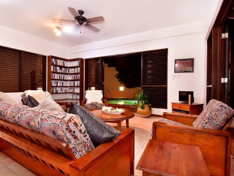 St. Lucia Real Estate Cliffside Estate living room