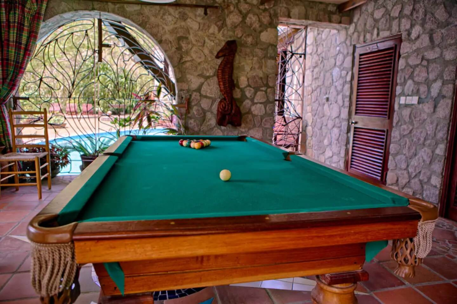 St. Lucia Real Estate Villa Piton entertainment
